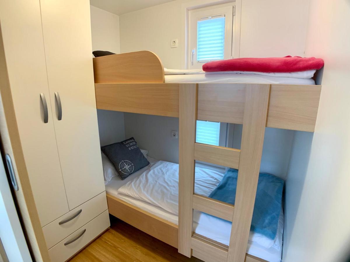 Bellavista Houseboat Apartment Portorose Eksteriør billede